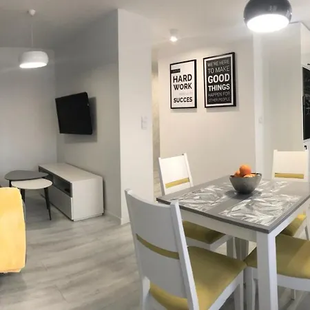 Apartament 44M2 W Centrum Tuchola Exterior photo