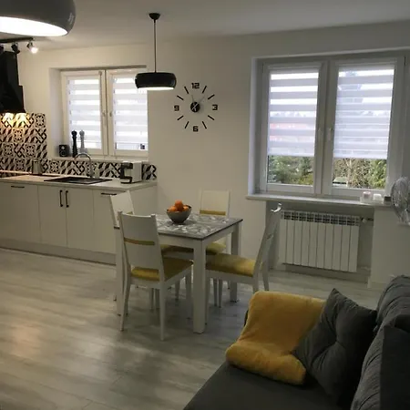Apartament 44M2 W Centrum Tuchola Exterior photo